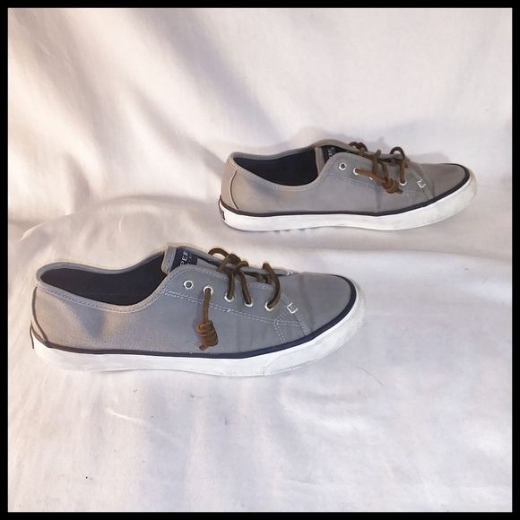 gray sperry sneakers